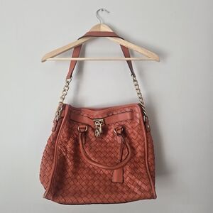 Chic Michael Kors MK Woven Leather Shoulder Bag - Orange